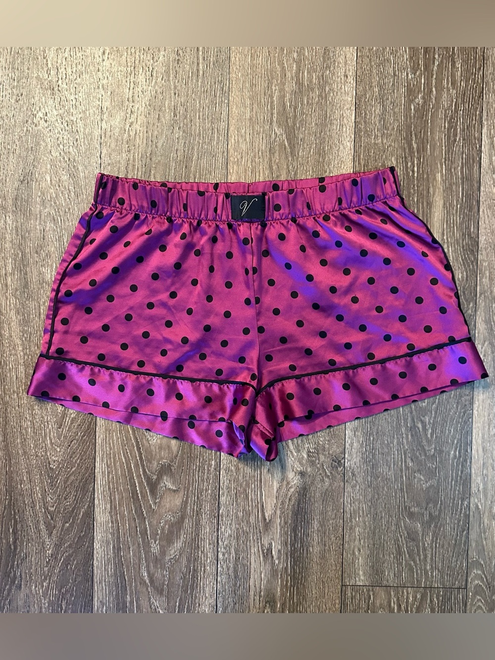 Victoria’s Secret Purple and Black Polka Dot Satin Pajama Shorts Sz M